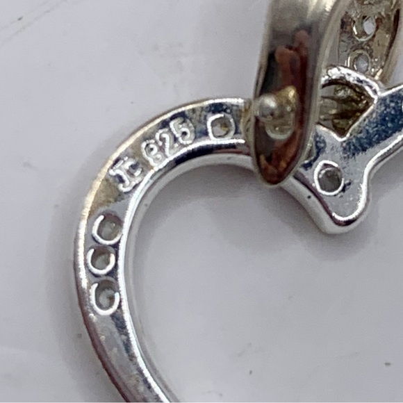 Sterling silver and cubic zirconia open heart pendant - Picture 4 of 7